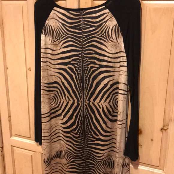 Tunic - Picture 2 of 2